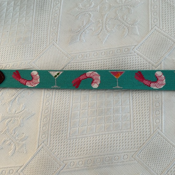 SMATHERS & BRANSON NEEDLEPOINT AND LEATHER BELT—SHRIMP AND COCKTAILS - Picture 2 of 5